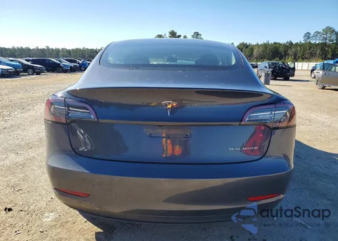 2022 Tesla Model 3 из США, поврежденный, VIN 5YJ3E1EB8NF171201